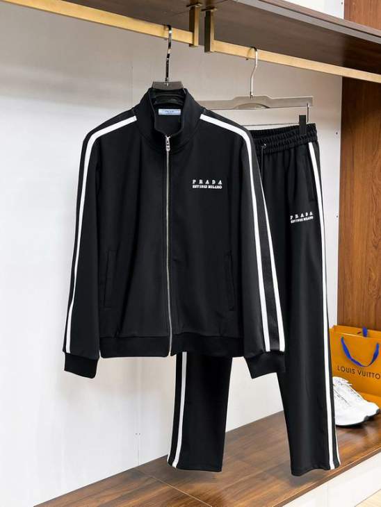 Picture of Prada Sweater Suits _SKUPradaM-3XLxetr44942066